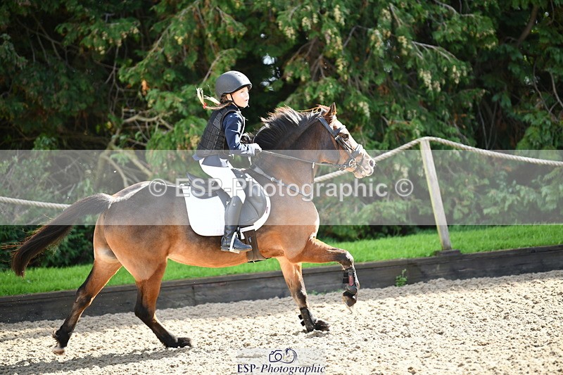 251004A-120306-00874 - Classes 4 & 5 50cm