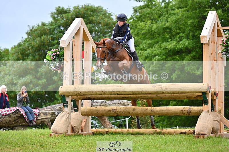 250524A-161700-14989 - C-260-Georgie.Frow-RIVERSTOWN.ROYAL