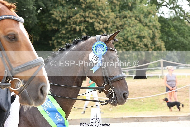 250718A-163325-02879 - Fri Presentations