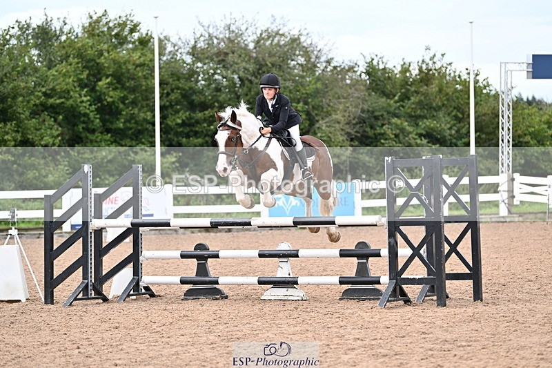 240908A-140743-04271 - Cls 20 A&B Pony Newc & 1.00m Opem