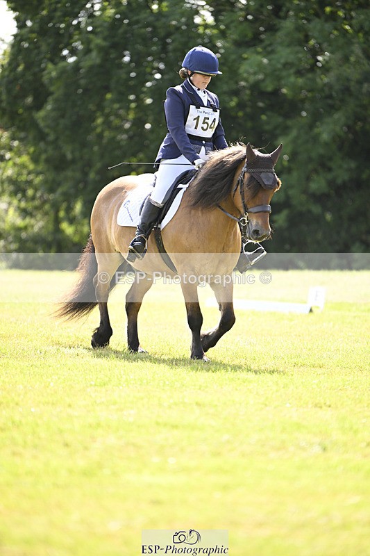 240824X-112514-25872 - D80 Section E and F 11.00 to 12.00