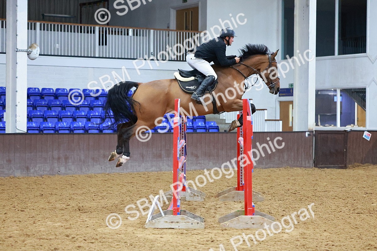 SBM_002084 - Class 5 - Senior Foxhunter 1.20m
