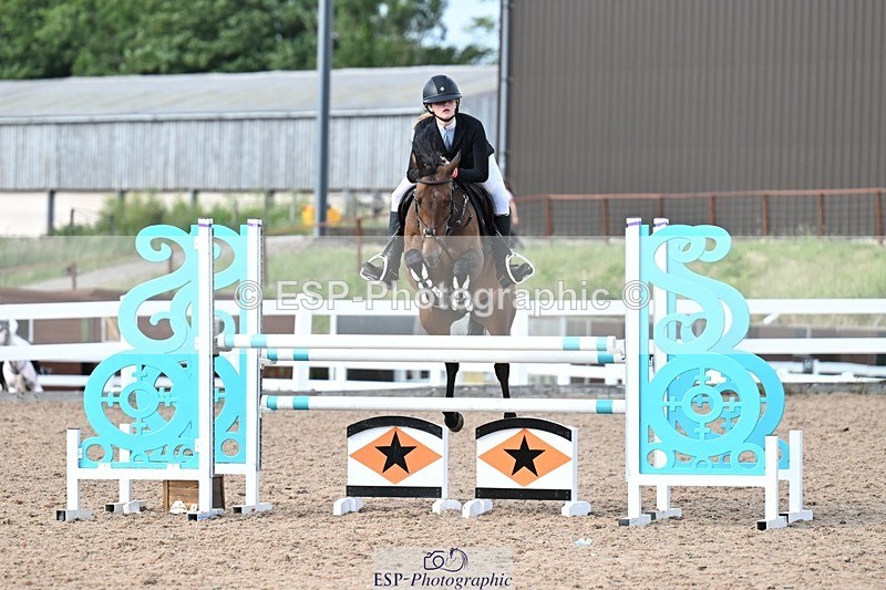 260627-174539-05834 - Cls 27 Foxhunter and 1.10m