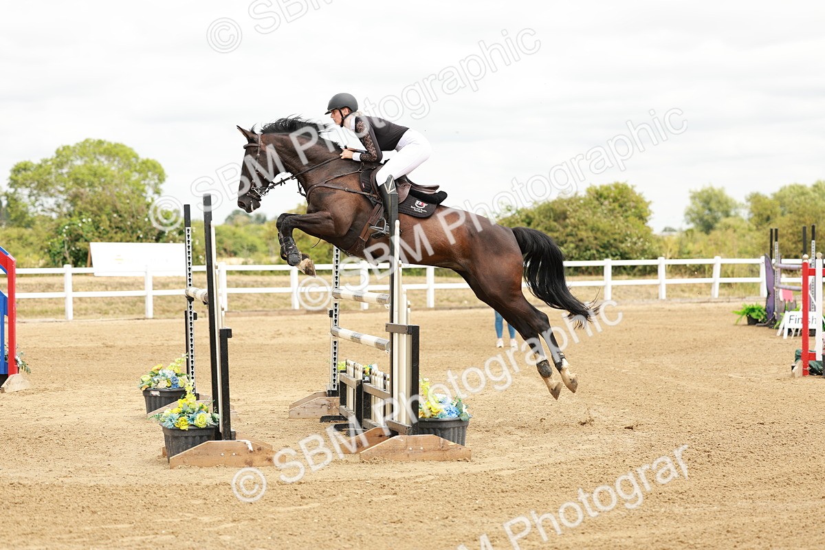 SBM_018269 - Class 21 - Senior Newcomers Championship 2d Rd