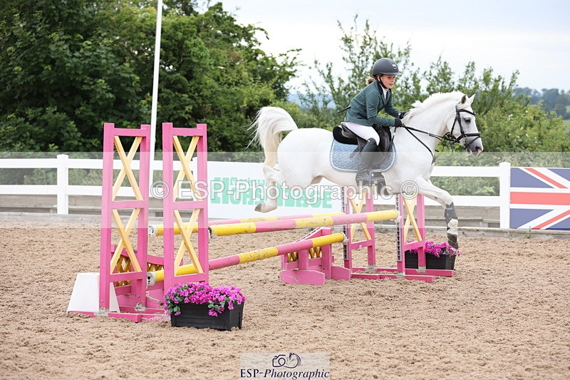 240630A-180320-16279 - Cls 28 Stepping Stones 128cm + 138cm