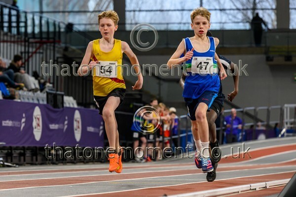 CombiMast25-916675 - Track Male Set Two