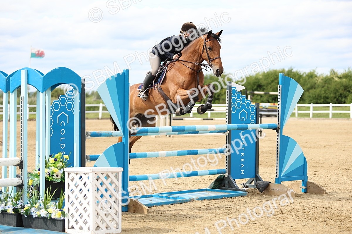 SBM_001379 - Class 5 - Senior Foxhunter - 1.20m