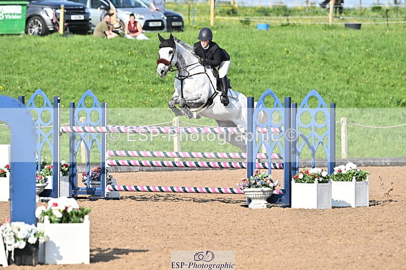 240509A-173536-03576 - Cls 12 Chard Equ Speed Derby