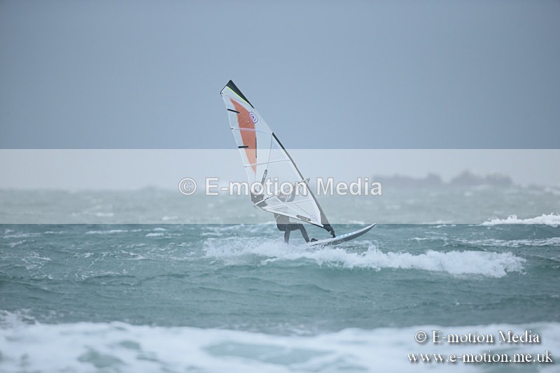 WS 030413-60 - Windsurfing