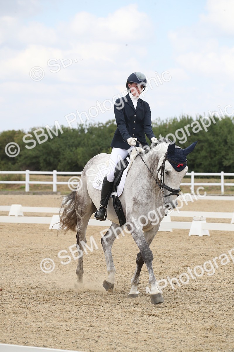 SBM_008947 - Novice 5 - 13.29-14.18