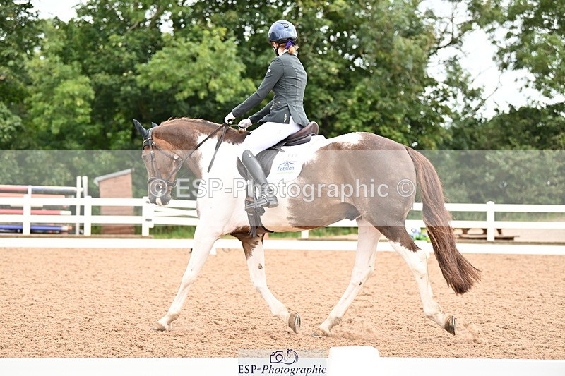 240817A-110030-07255 - 132-Nicky.Turriff-Witchcombe.Music.Man