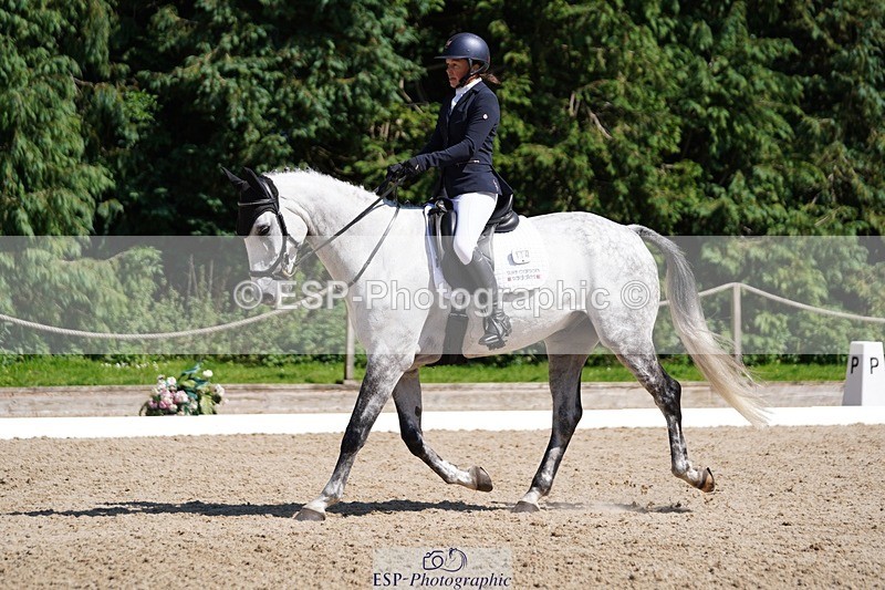 240719-152358-02617 - 114-Claire_Holiday-Diamond_Opposition