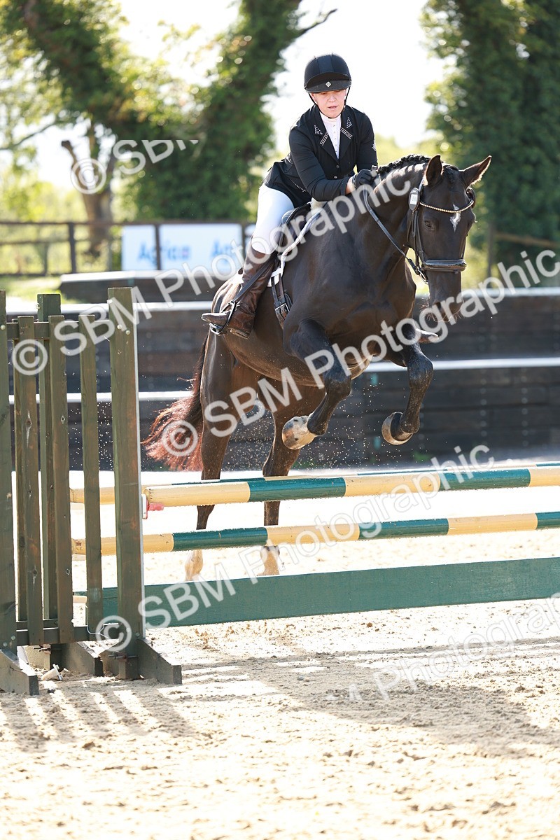 SBM_37983 - J39 - Senior Horse & Pony 85cm Championship