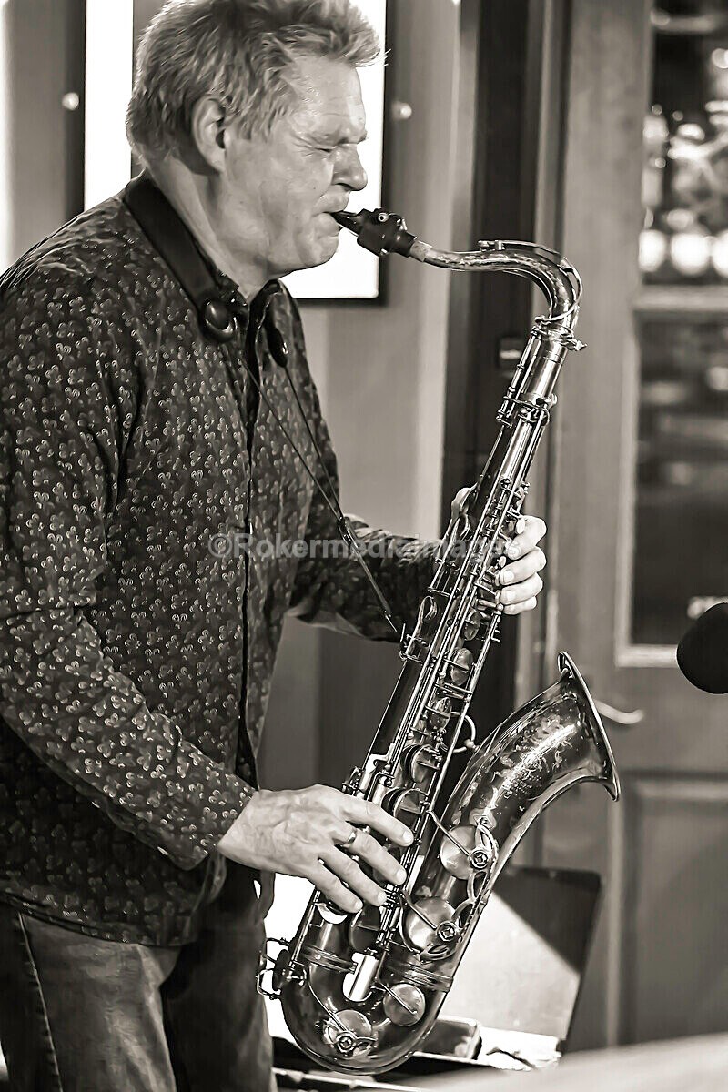 Derek Nash Dec 2025-99 - Derek Nash and Jonny Henderson Trio