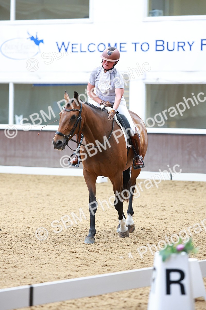 SBM_003907 - Para PYO Warm Up