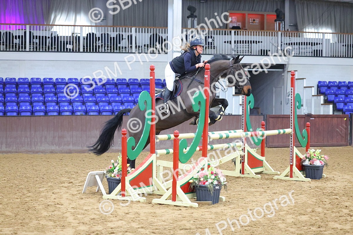 SBM_008545 - Class 21 - Nupafeed Supplements Senior Discovery/ 1m Open - First Round (1.00m)