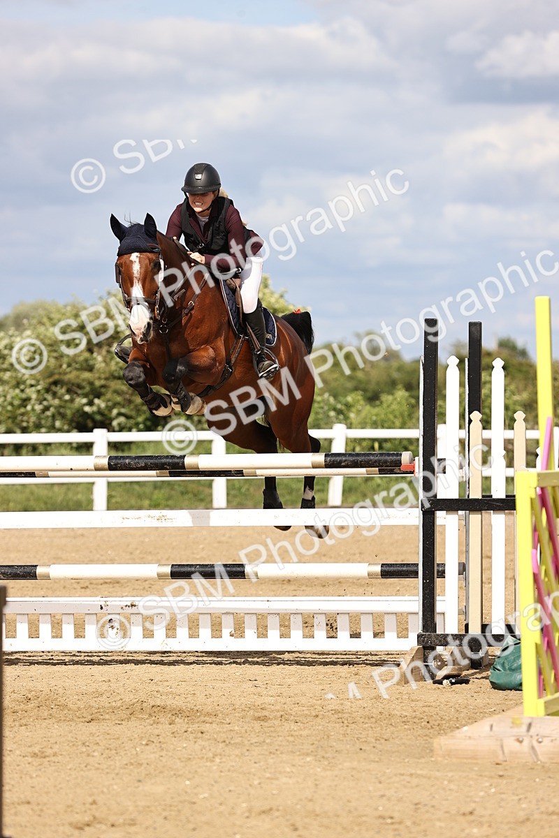 SBM_003612 - Class 13 - Senior Foxhunter - 1.20m