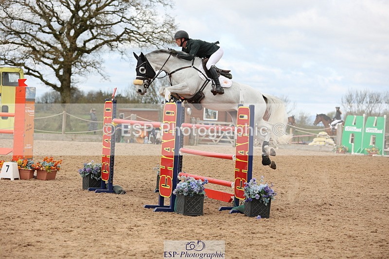 240419A-125300-07499 - Cls 6, 2 Star Medium Tour 1.35m