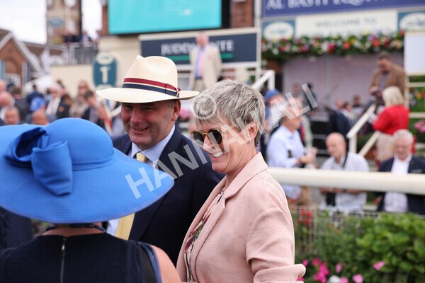 yr17082022r5-77 - Race 5 4.10pm Sky Bet Stayers Stakes