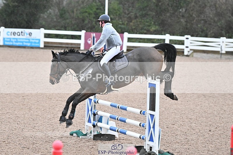 231210A-091815-02064 - Cls 15 British Novice