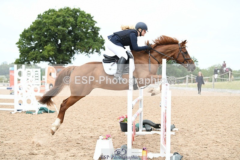 250807-113728-00709 - 1m Round 1