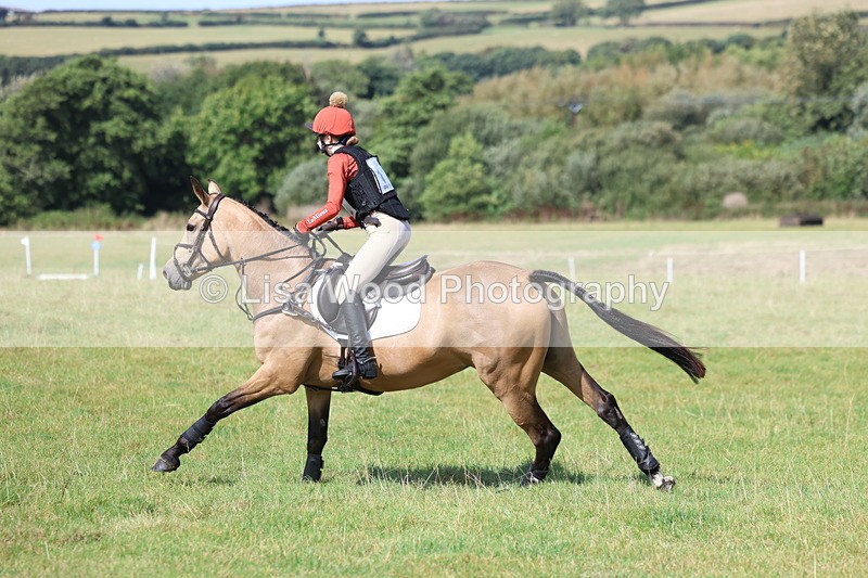 3E7A6669 - Class 1: Trebudannon Open: Pheasant Feeder