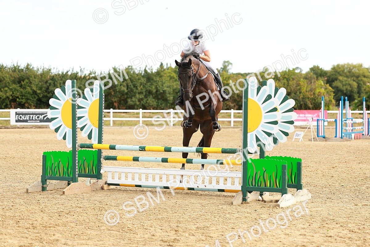 SBM_002442 - Class 9 - Senior British Novice - 90cm