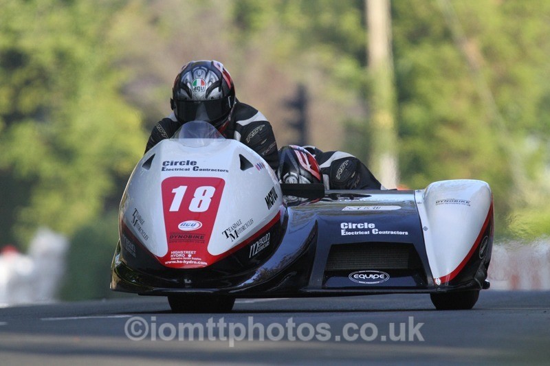 IMG_5491 - Thursday Practice - TT 2013 Side Car