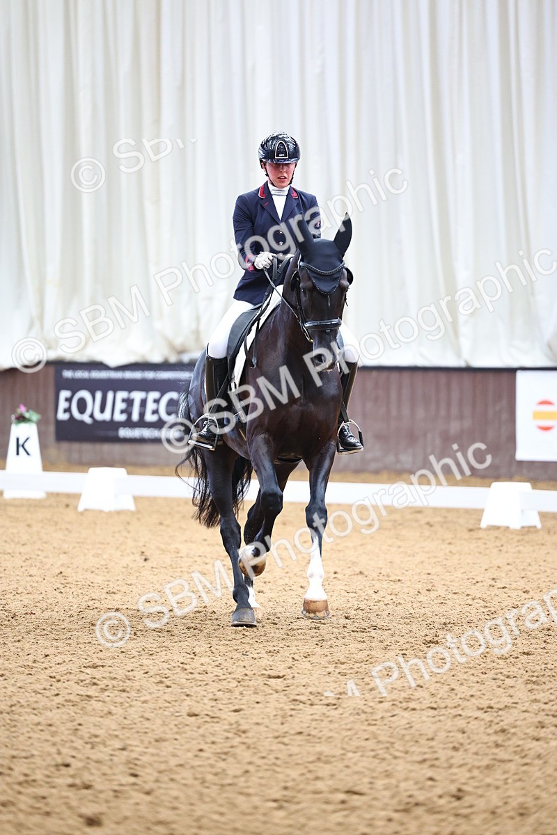 SBM_006409 - Class 5 - novice 6 - 12.04-13.07