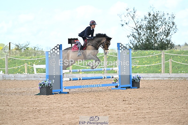 240504A-120438-01394 - Cls 3 Pony Discovery & 90cm Open