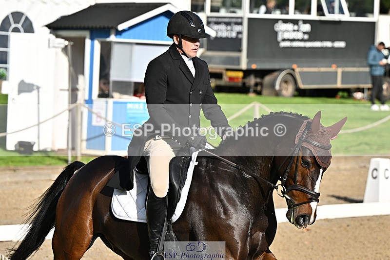 241023-144916-00410 - 104-Matthew.Glentworth-BEST.TRICK