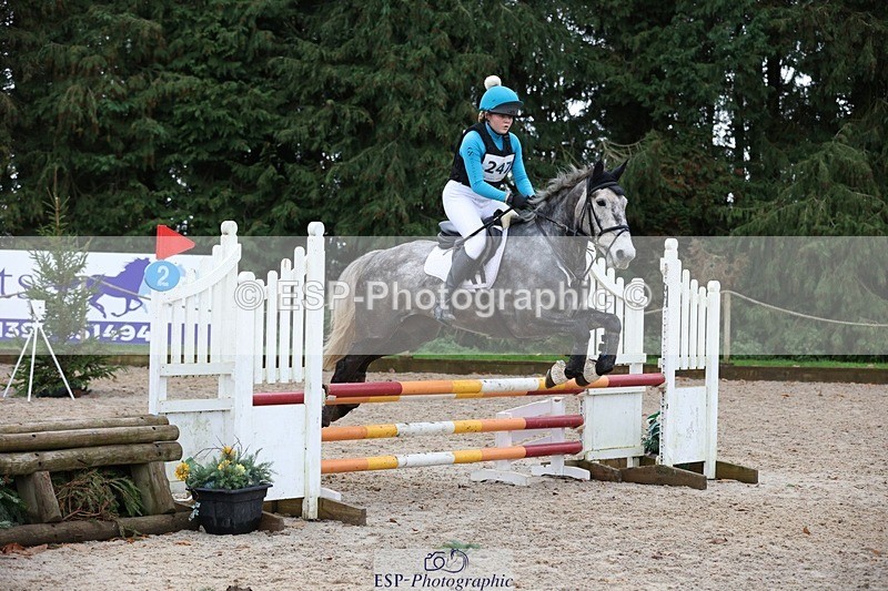 231118-141944-02224 - Cls 3 90cm