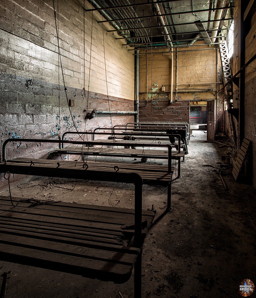 St. Nicholas Coal Breaker (Mahanoy City, PA) | Locker Room - St. Nicholas Breaker