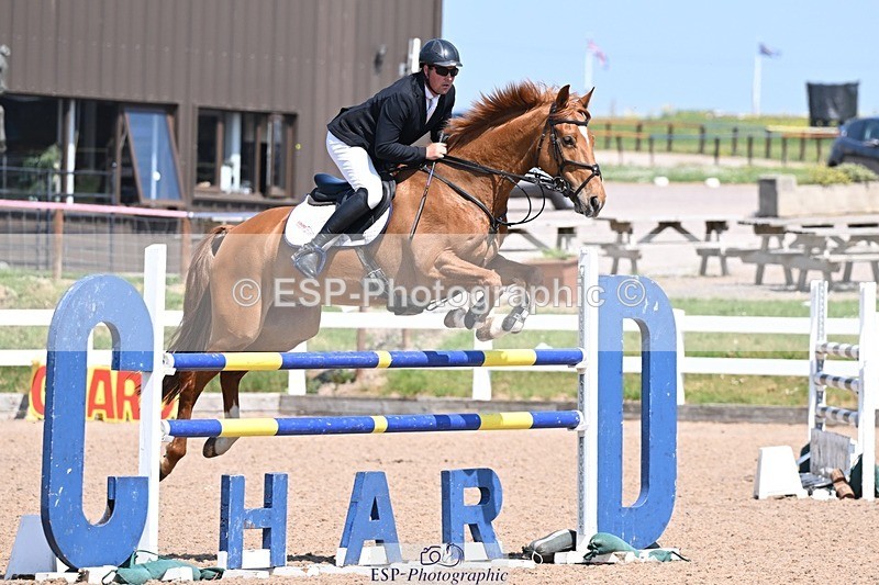 250514-142755-00562 - Foxhunter and 1.20m Open