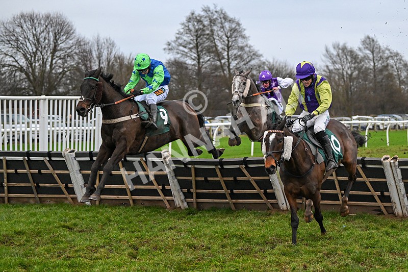 110124-Race 6-Shantou Moon-3041 - Race 6