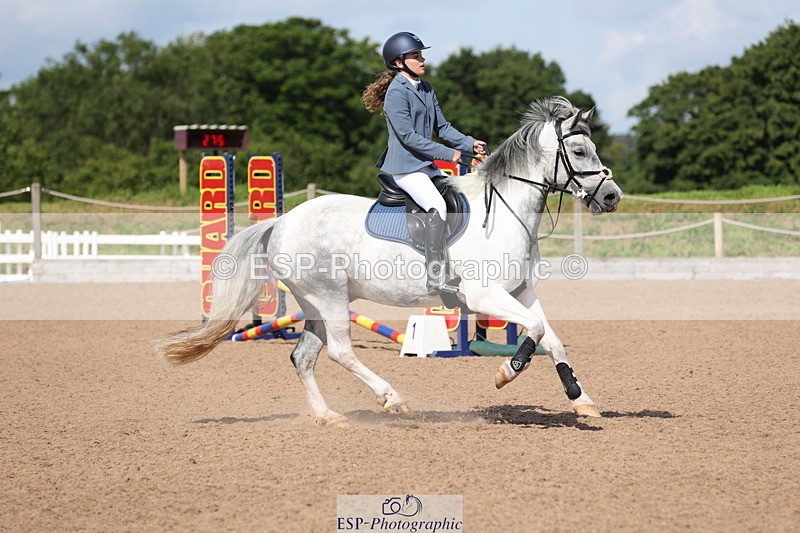240714A-095611-01647 - Cls 3 A&B Pony BN & 80cm Open