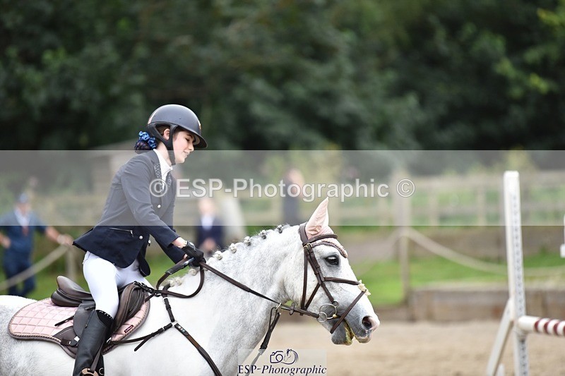 240802-113418-02735 - 90cm Round 1