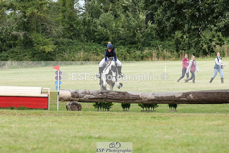 240825X-165912-37842 - 80cm XC 16.30 to 17.30