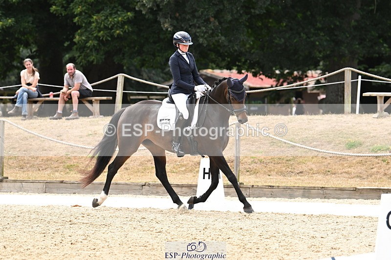 250808A-143037-01079 - 131-Beth.BainbridgeNewton.Delightful