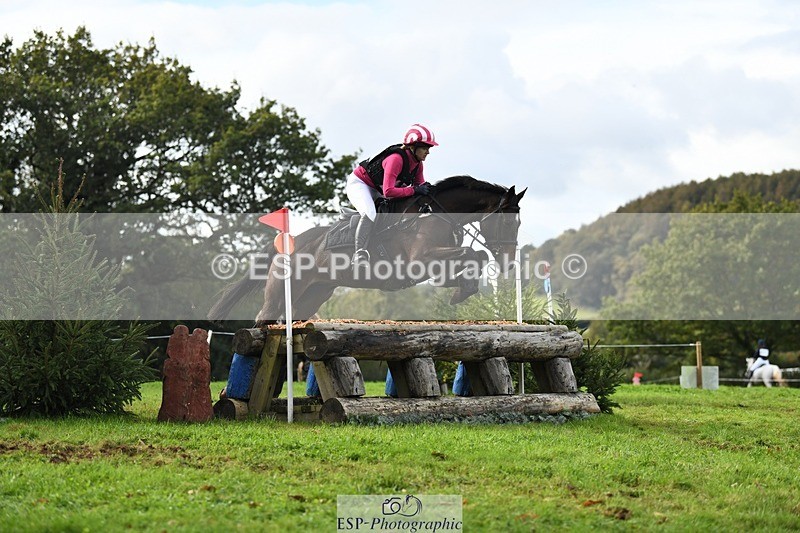 231021-134354-18113 - 439-SNOW.STOPPIN.HIM-Abby.James-SC+XC