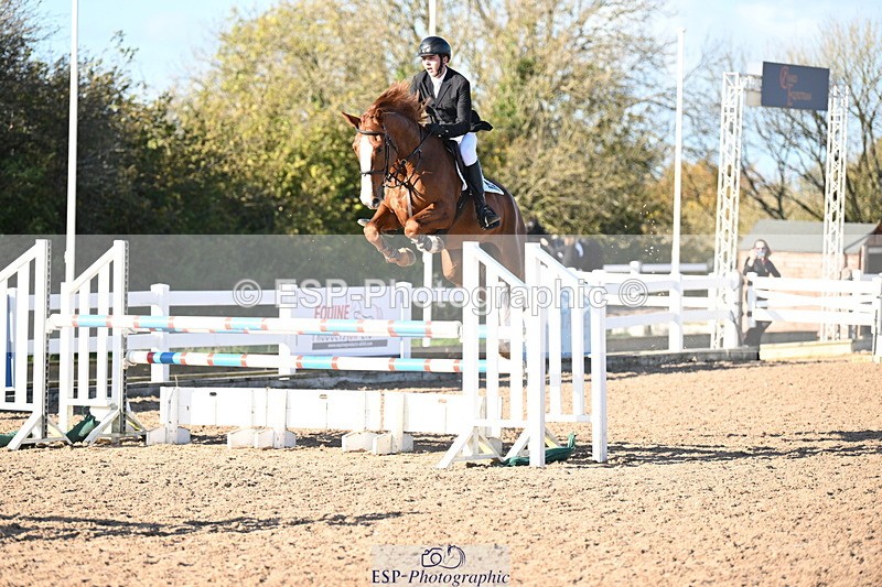 241026A-150438-01441 - SAT Cls 16-18 Children on Horses