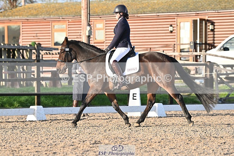 231105-151116-03015 - Cls 4 Novice 24 15.24 to 16.35 break