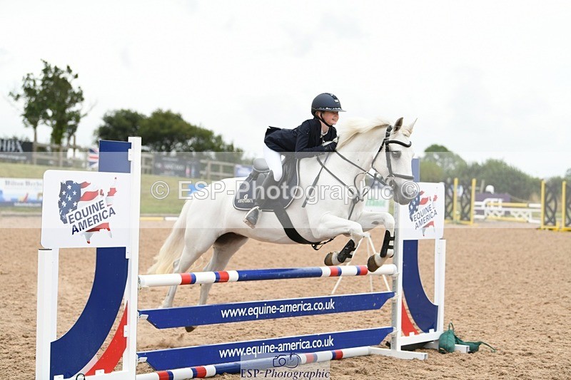 250807-104549-00321 - 80cm Round 1