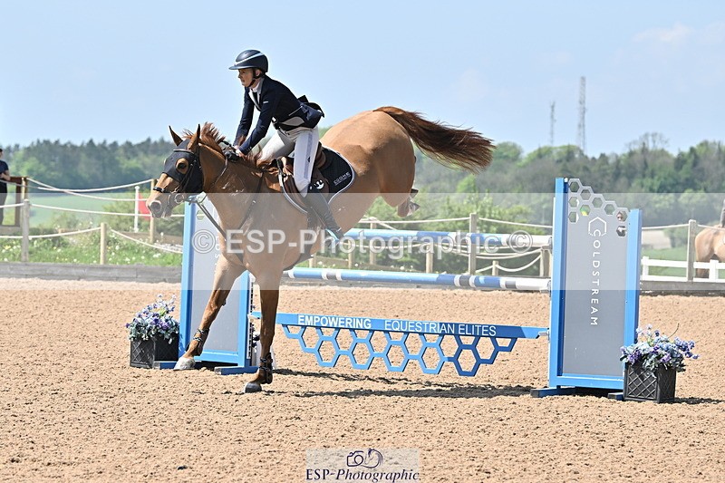 240509A-131236-01995 - Cls 10 National 1.30m Open