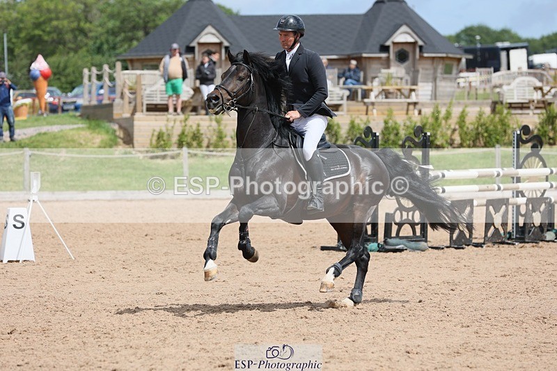 250525-114447-07964 - Cla 27 A&B 1.05 & 1.10m Snr Gran Prix