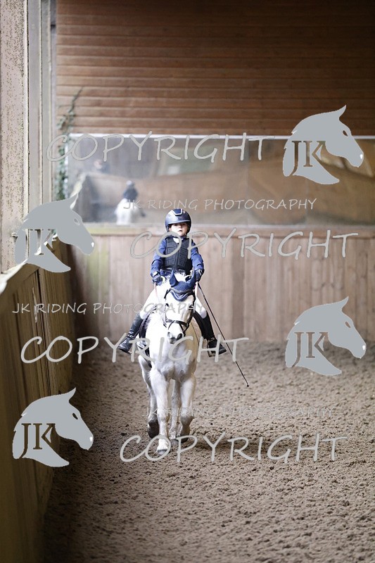 _R6A1003 - Class 1 walk trot 2022