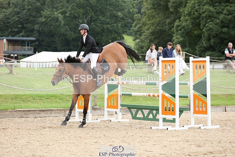 240817-153640-02311 - 06A Snr Fox 1.20m open