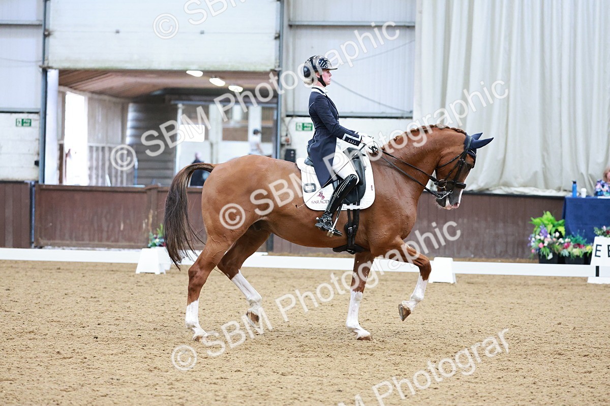 SBM_016012 - Class 5 - FEI INT II - 15.48-17.00