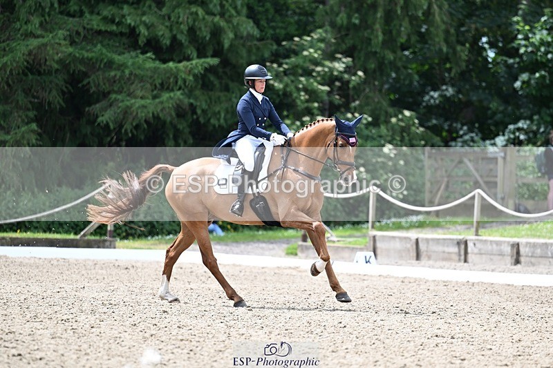 260529A-122401-08270 - G-771-Alexandra.Knowles