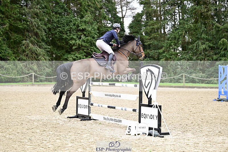 260214A-161228-01371 - 6 Foxhunter and 1m 20 Open